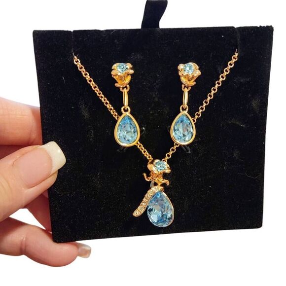 CDE Aquamarine Blue Crystal Gold Rose Shaped Jewelry Earrings Necklace Gift Set - Picture 2 of 12